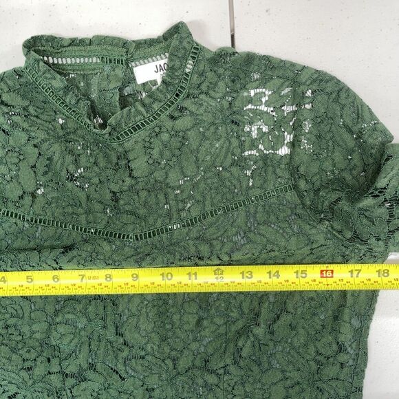 Jack BB Dakota Women’s Lace Boxy Crop Top Size Small Mountain Green Bell Sleeve - Picture 11 of 13